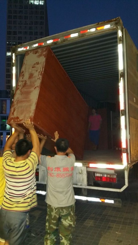 ����������ҬF��