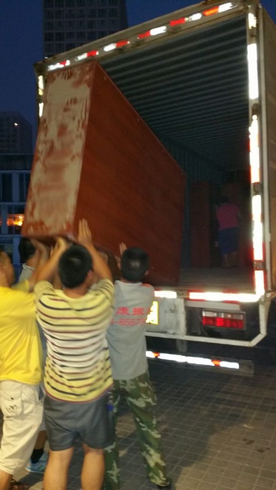 �����T�����k�����b܇