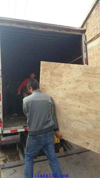 �ҹ�˾��ҕr�T����ľ���b܇�D